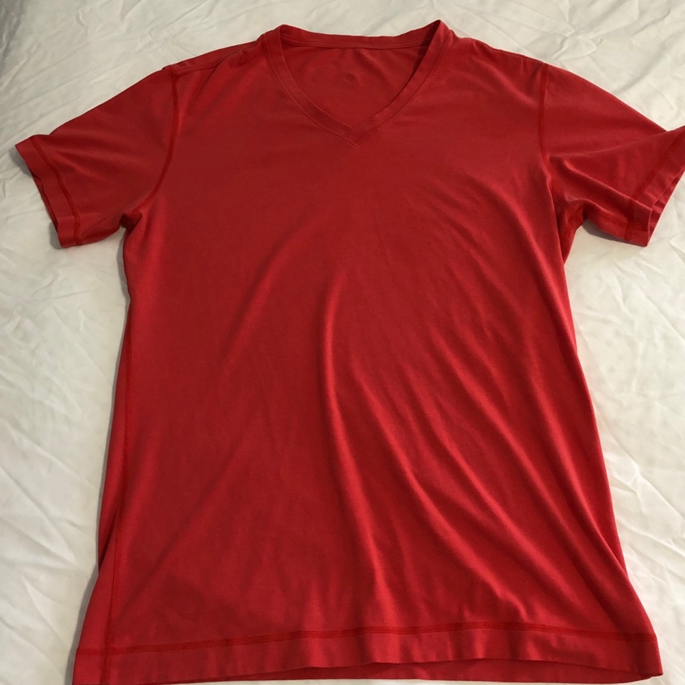 Lululemon V Neck Shirt Size Large